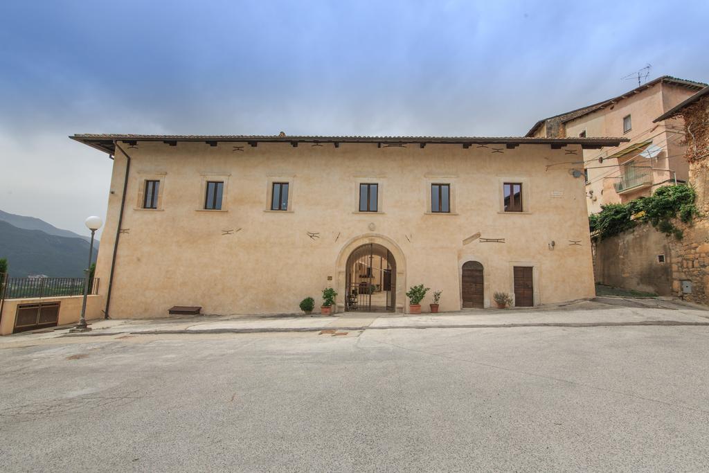 Casa Rosati Hotel Fontecchio Exterior foto