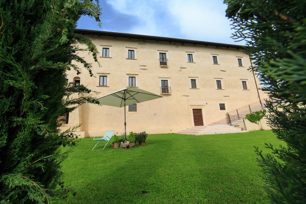 Casa Rosati Hotel Fontecchio Exterior foto