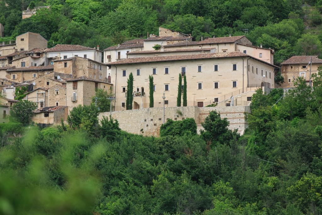 Casa Rosati Hotel Fontecchio Exterior foto