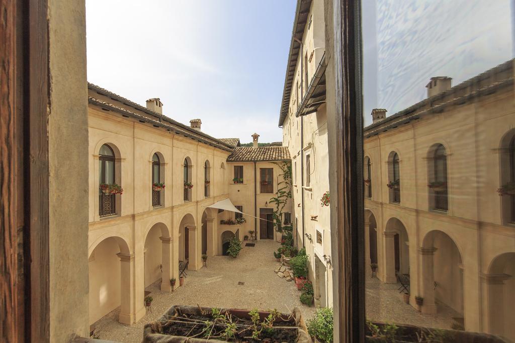 Casa Rosati Hotel Fontecchio Exterior foto